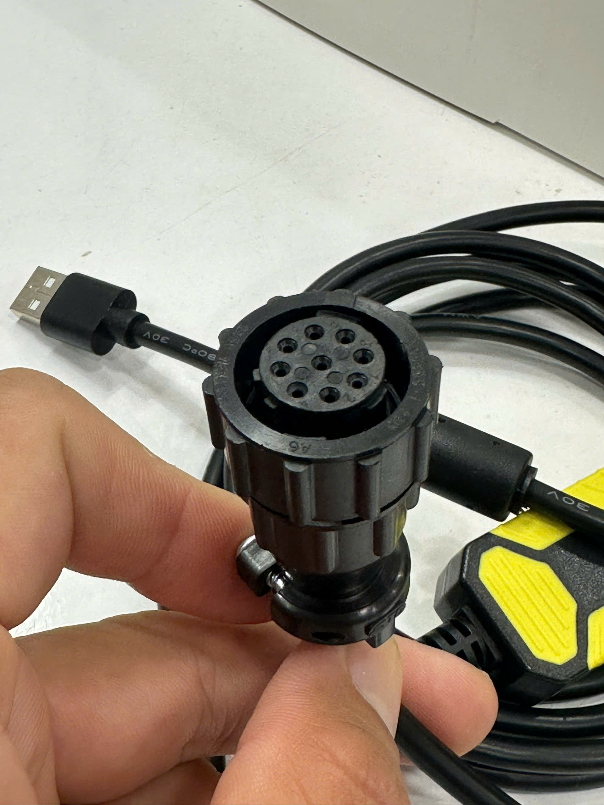 AIS Pilot Plug USB